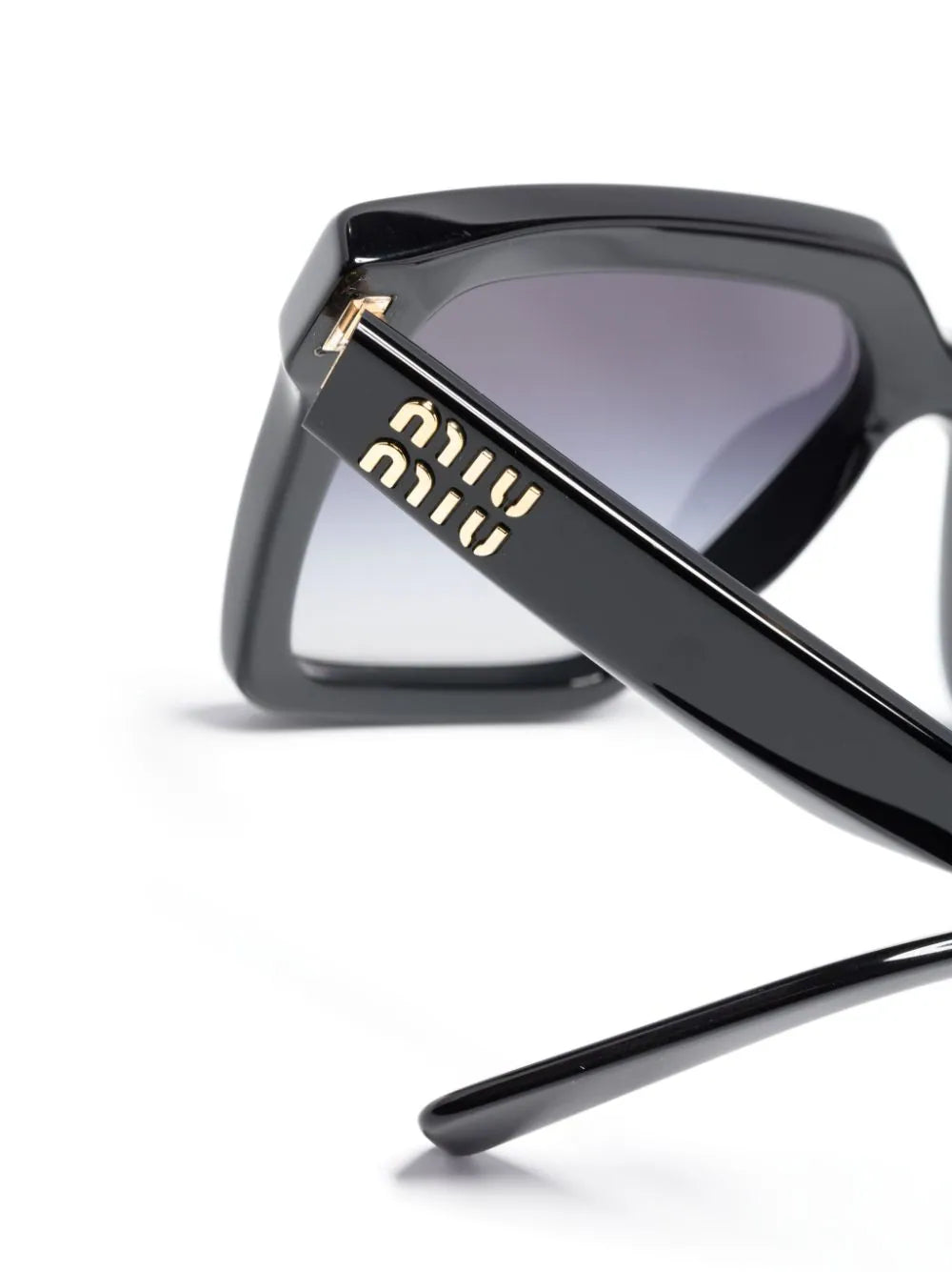 【Miu Miu】MU03S ロゴ サングラス（Black） Miu Miu MU03YS 1AB5D1 oversizied square frame black